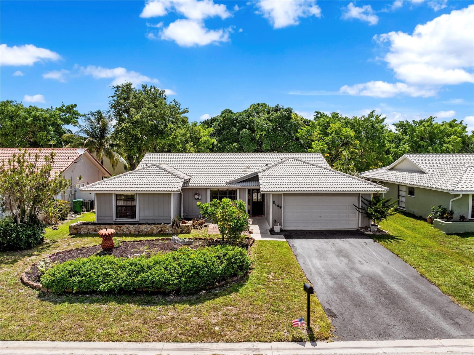 2149 NW 85th Lane, Coral Springs, FL 33071