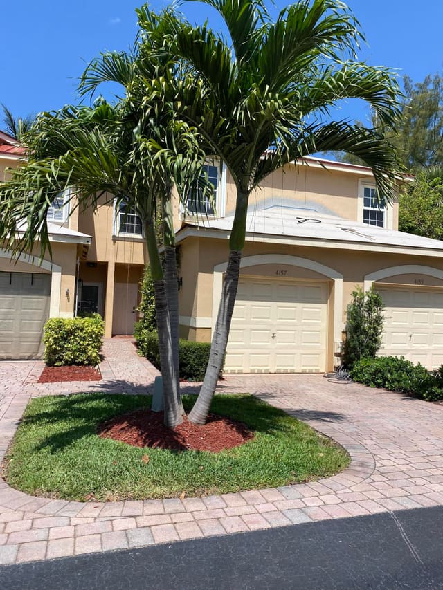4157 Crystal Lake Drive, sold in Crystal Lake 2nd Sec, Deerfield Beach, FL