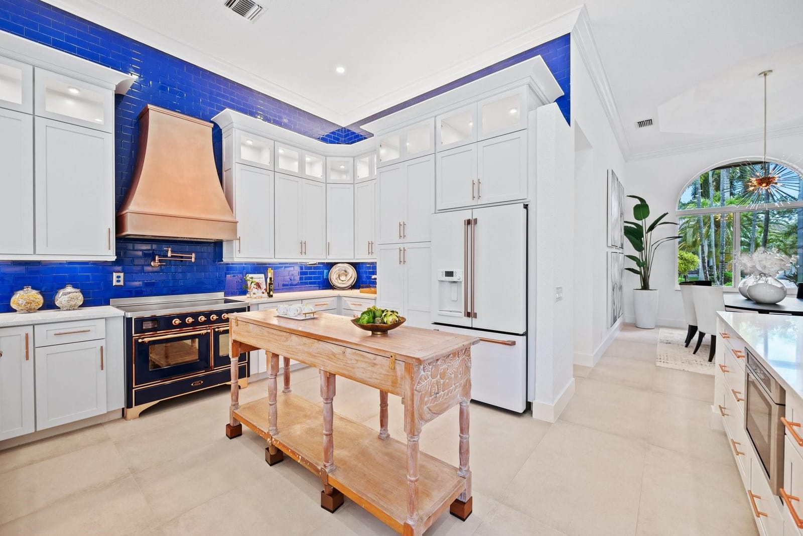 2510 Montclaire Circle — photo 11