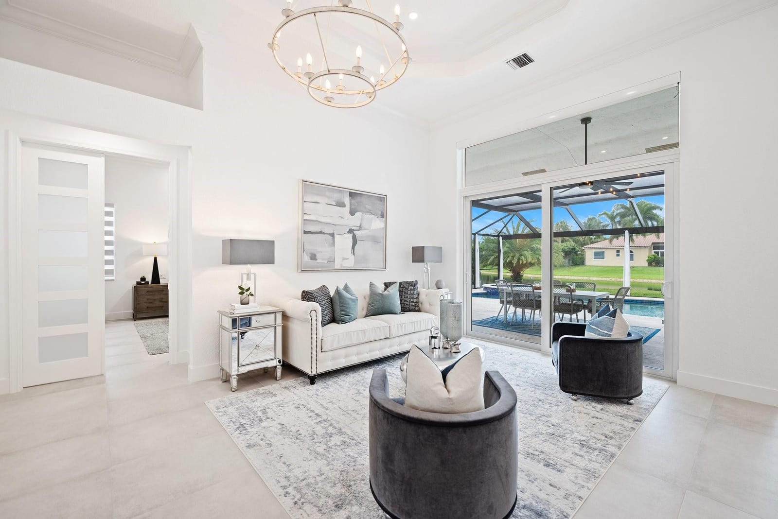 2510 Montclaire Circle — photo 7