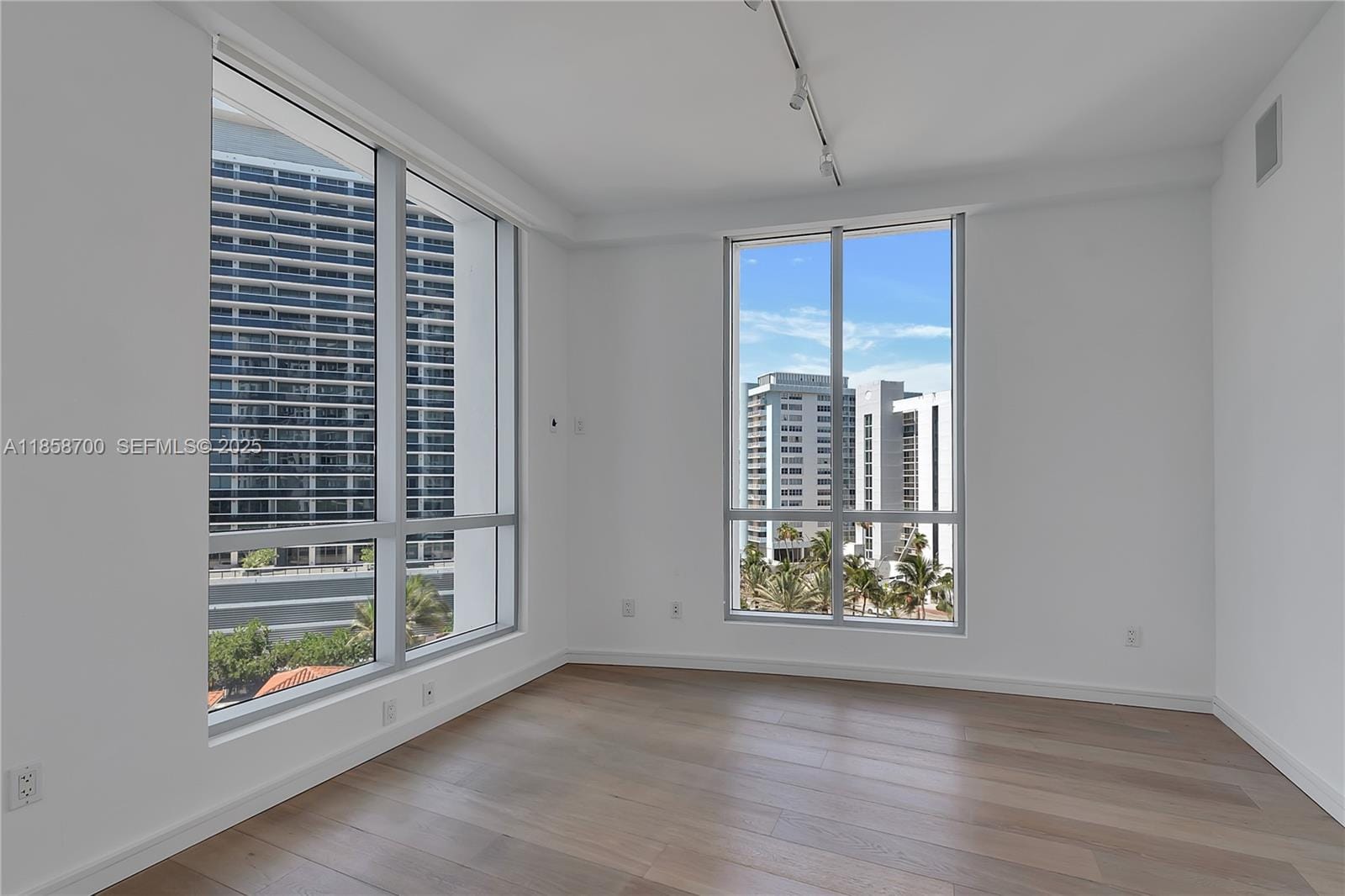 5959 Collins Avenue 802, Miami Beach, FL 33140 photo 23