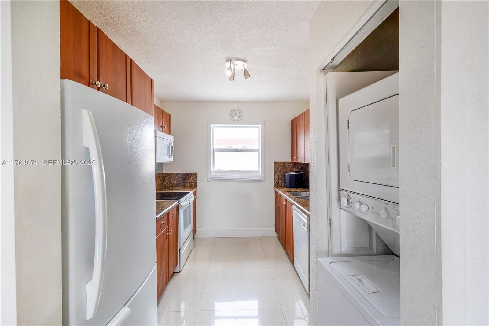 2651 NW 13th Street 44, Miami, FL 33125 photo 4