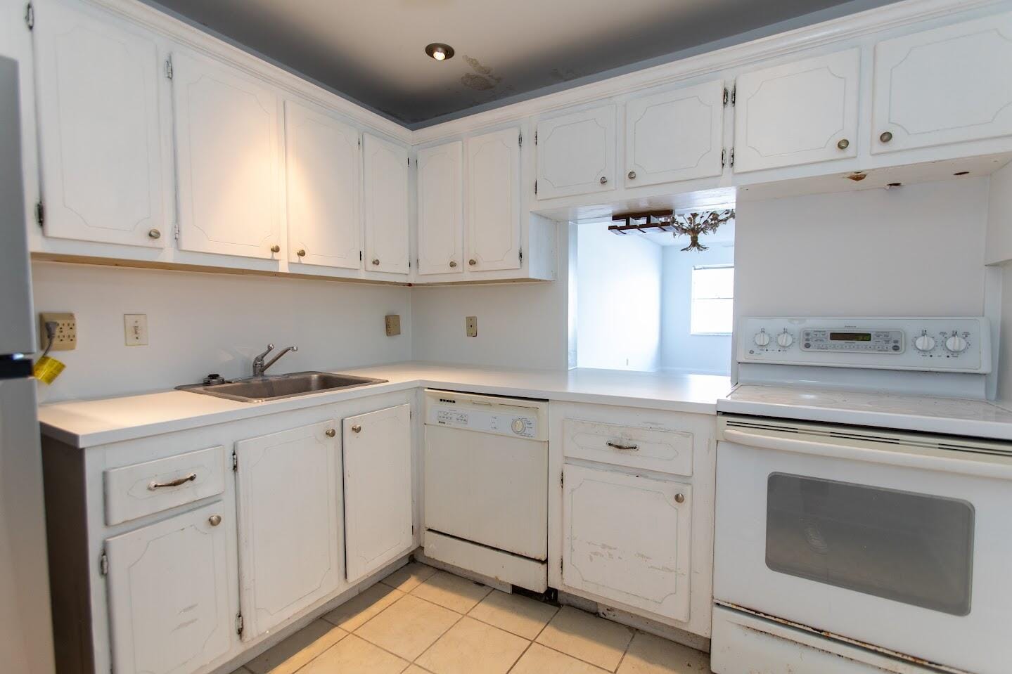 1502 S Lakeside Drive 217, Lake Worth Beach, FL 33460 photo 11