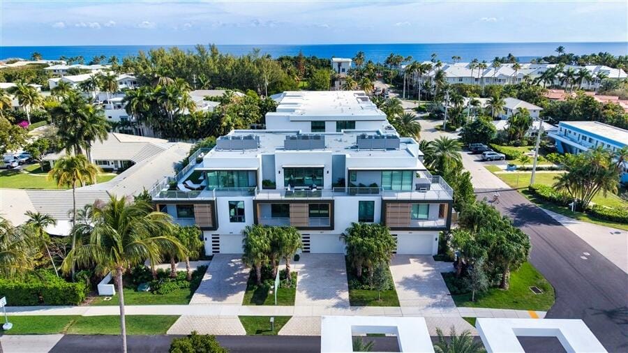 367 Venetian Drive, Delray Beach, FL 33483