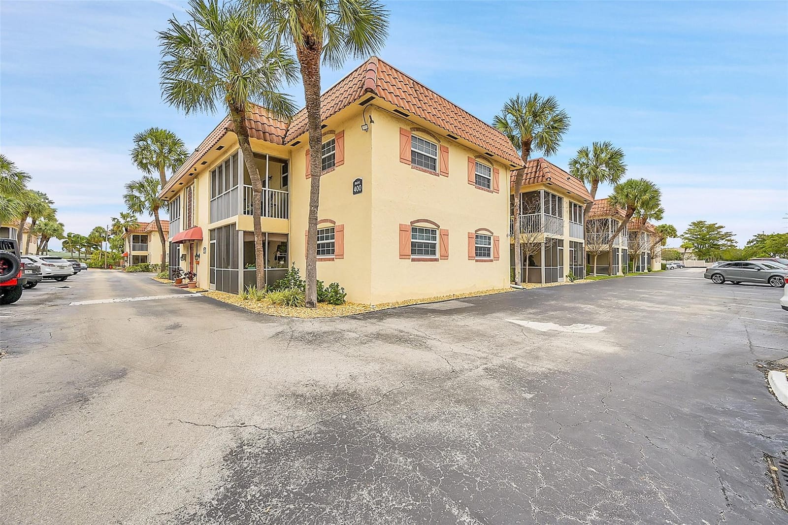 101 E Mcnab Road 122, Pompano Beach, FL 33060