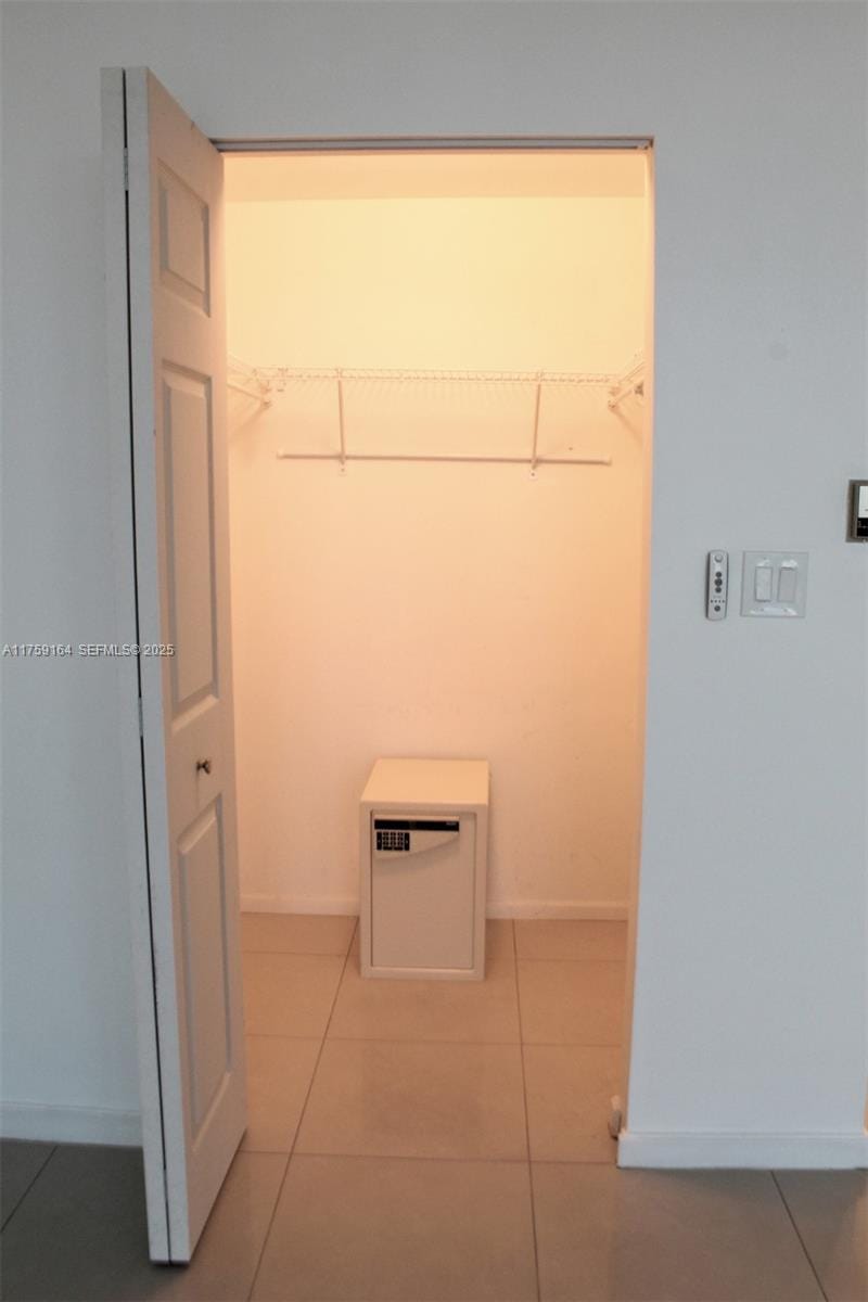 2889 Mcfarlane Road 1511, Miami, FL 33133 photo 15