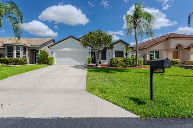 12686 Coral Breeze Drive, Wellington, FL 33414