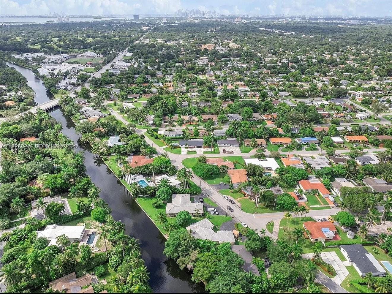 11501 W Biscayne Canal Road — photo 9