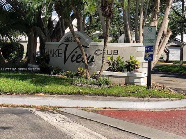 2850 N Oakland Forest Drive 103, Oakland Park, FL 33309