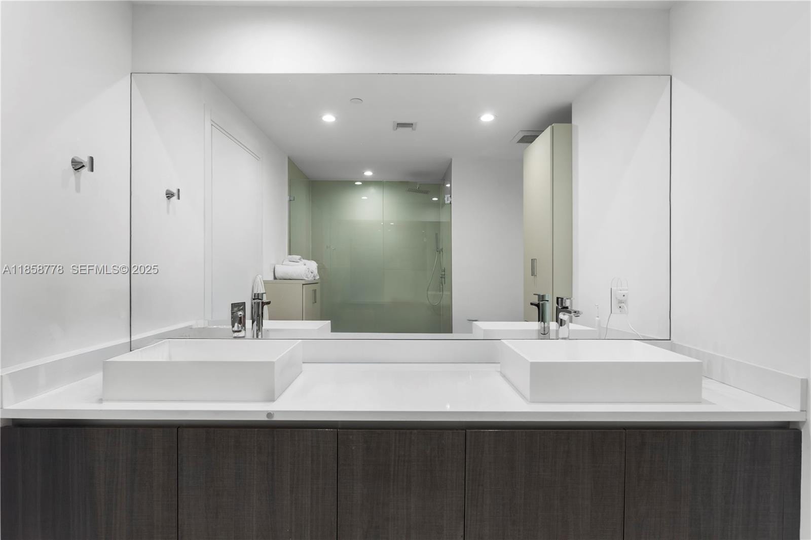 1150 102nd Street 706 — photo 12