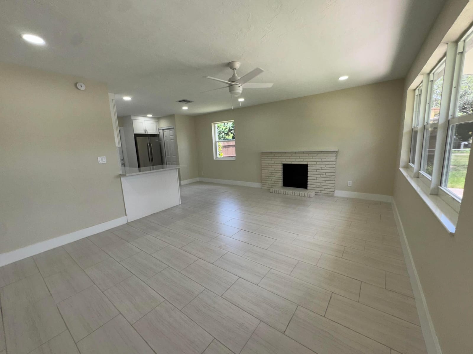 748 Aspen Road — photo 5