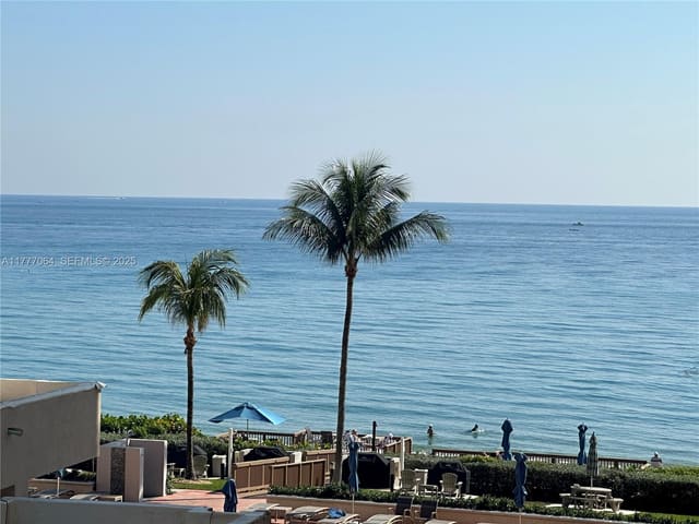 1147 Hillsboro Mile 405, Hillsboro Beach, FL 33062