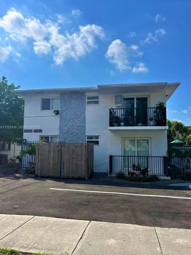 1262 SW 2nd Street, Miami, FL 33135