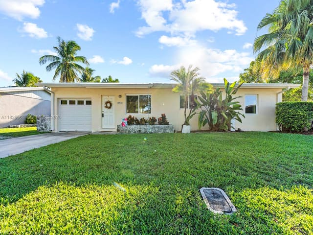 30810 SW 191st Avenue, sold in Vanda Estates, Homestead, FL
