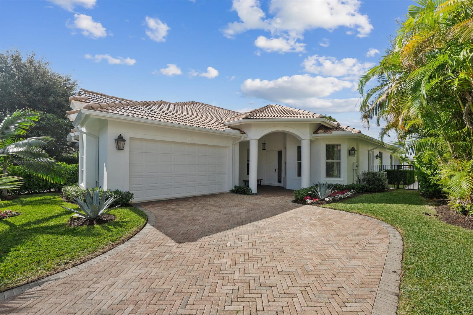 2951 Twin Oaks Way, Wellington, FL 33414 photo 2
