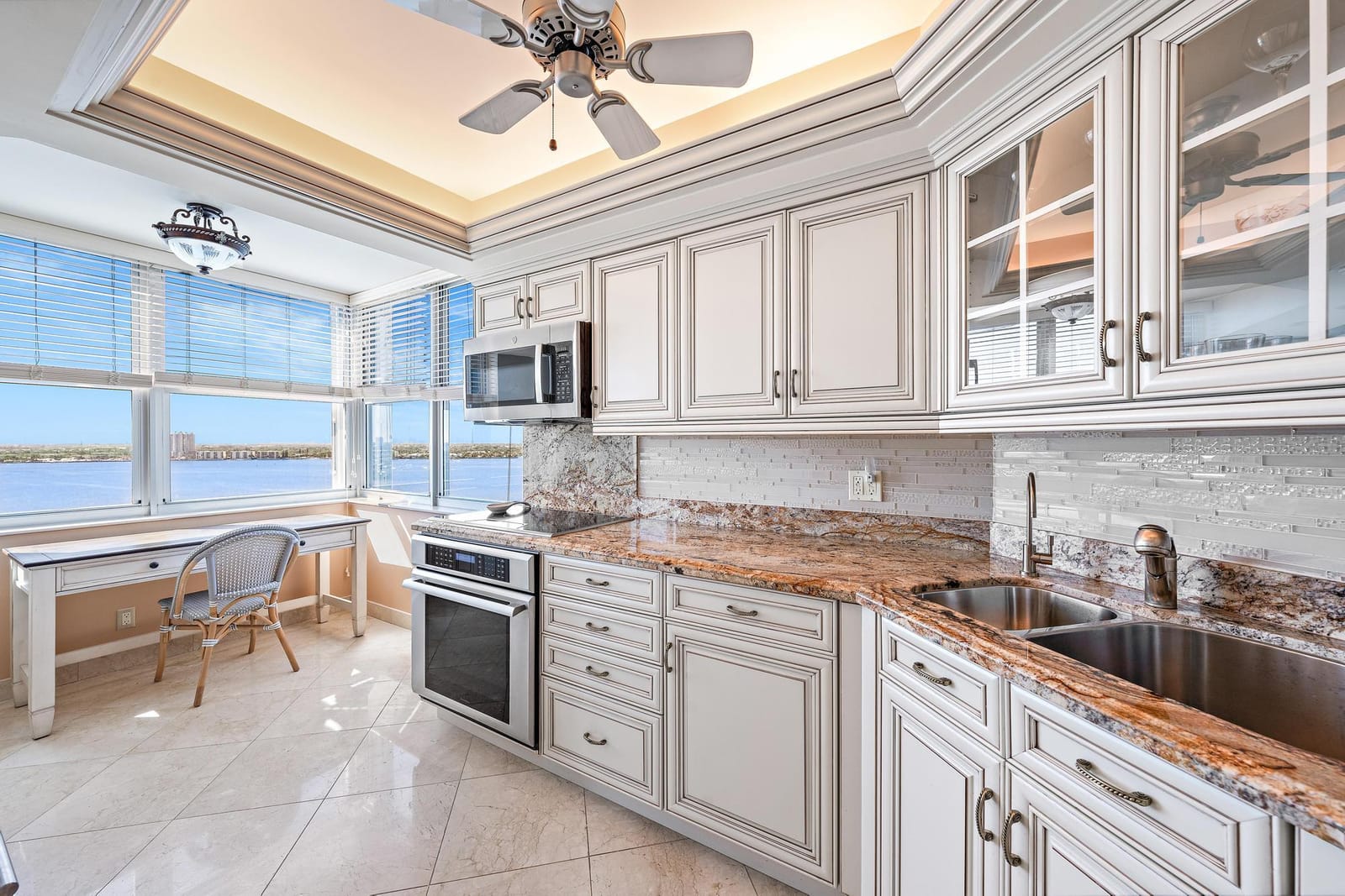 5200 N Ocean Drive 1904 — photo 11