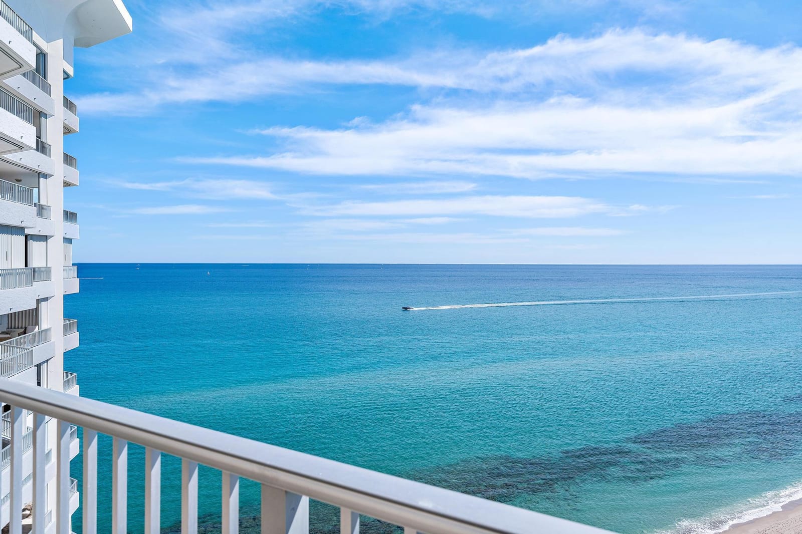 5200 N Ocean Drive 1904 — photo 4