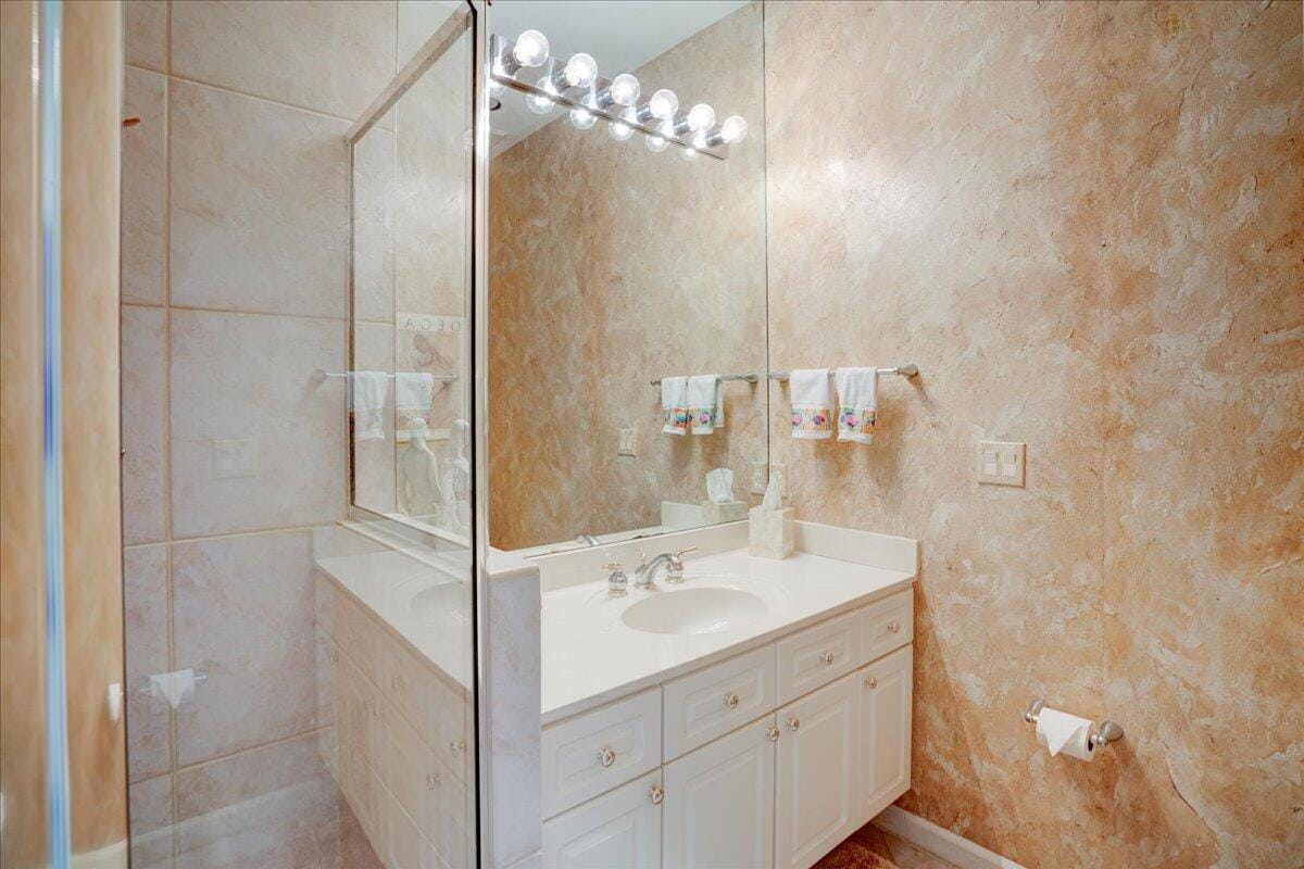 4686 Hazleton Lane, Lake Worth, FL 33449 photo 18