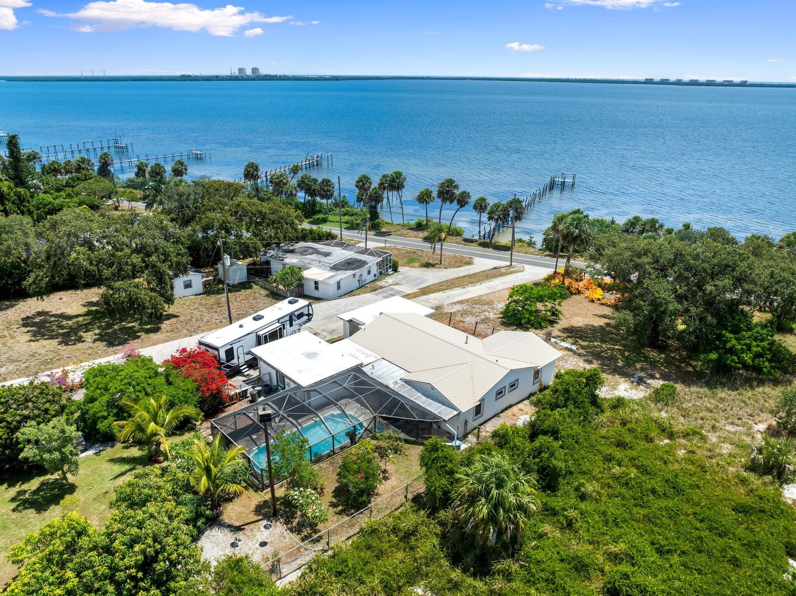 9909 S Indian River Drive, Fort Pierce, FL 34982 photo 11