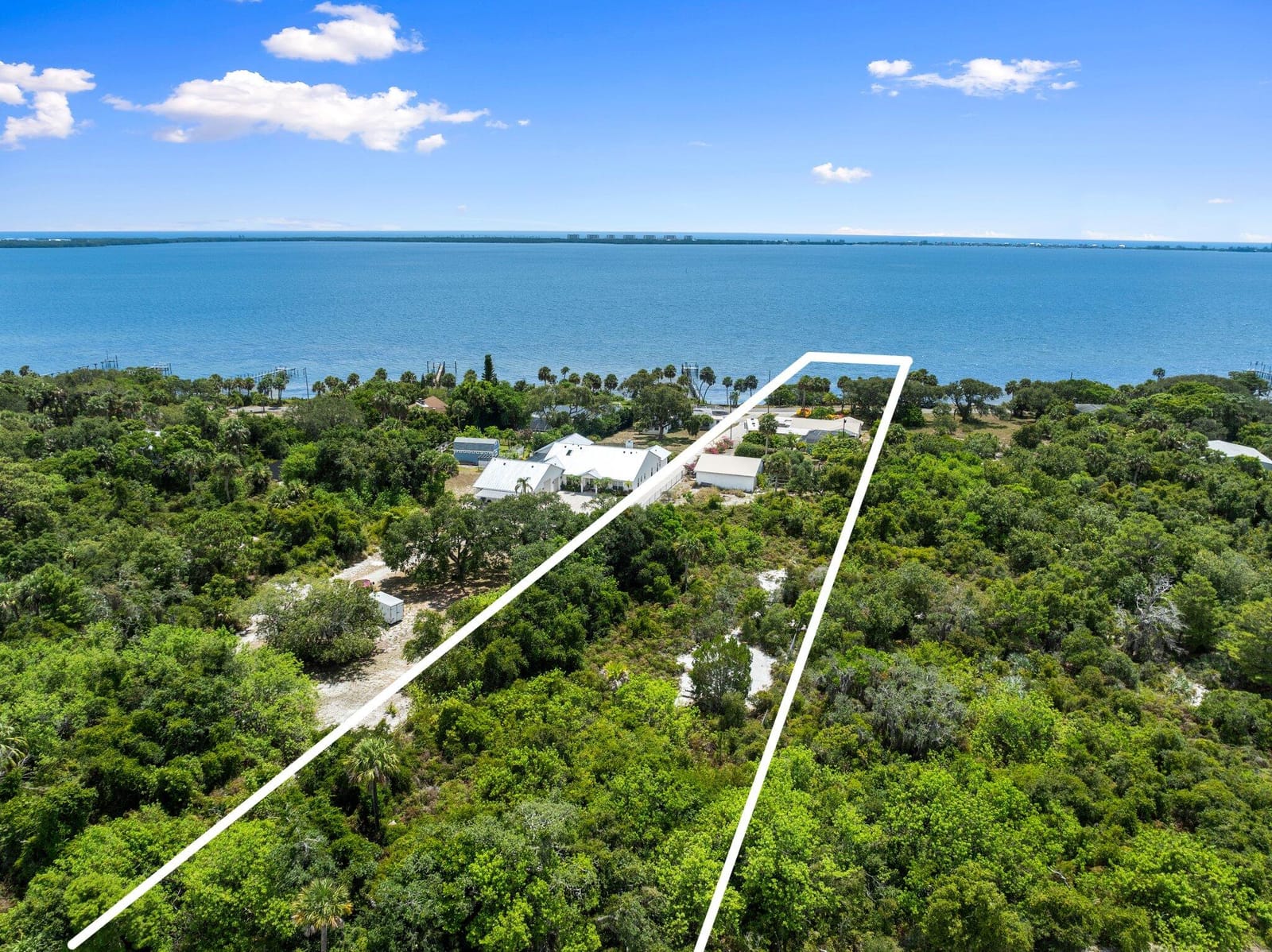 9909 S Indian River Drive, Fort Pierce, FL 34982 photo 8