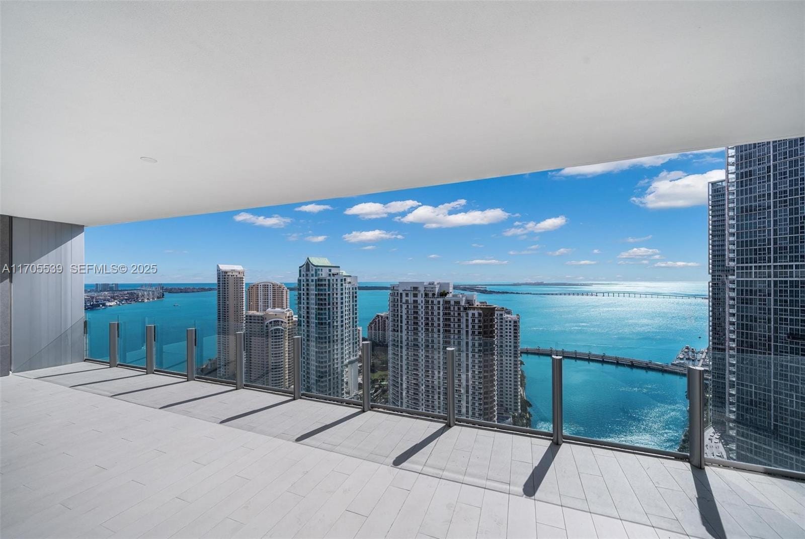 300 Biscayne Blvd Way 3802, Miami, FL 33131