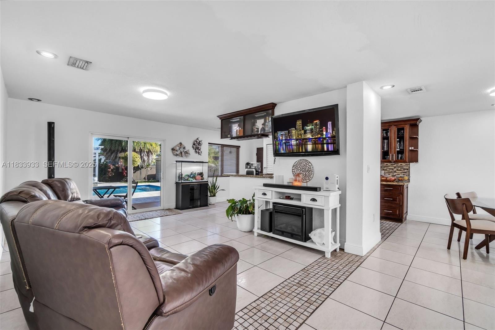 10710 SW 218th Street, Miami, FL 33170 photo 5