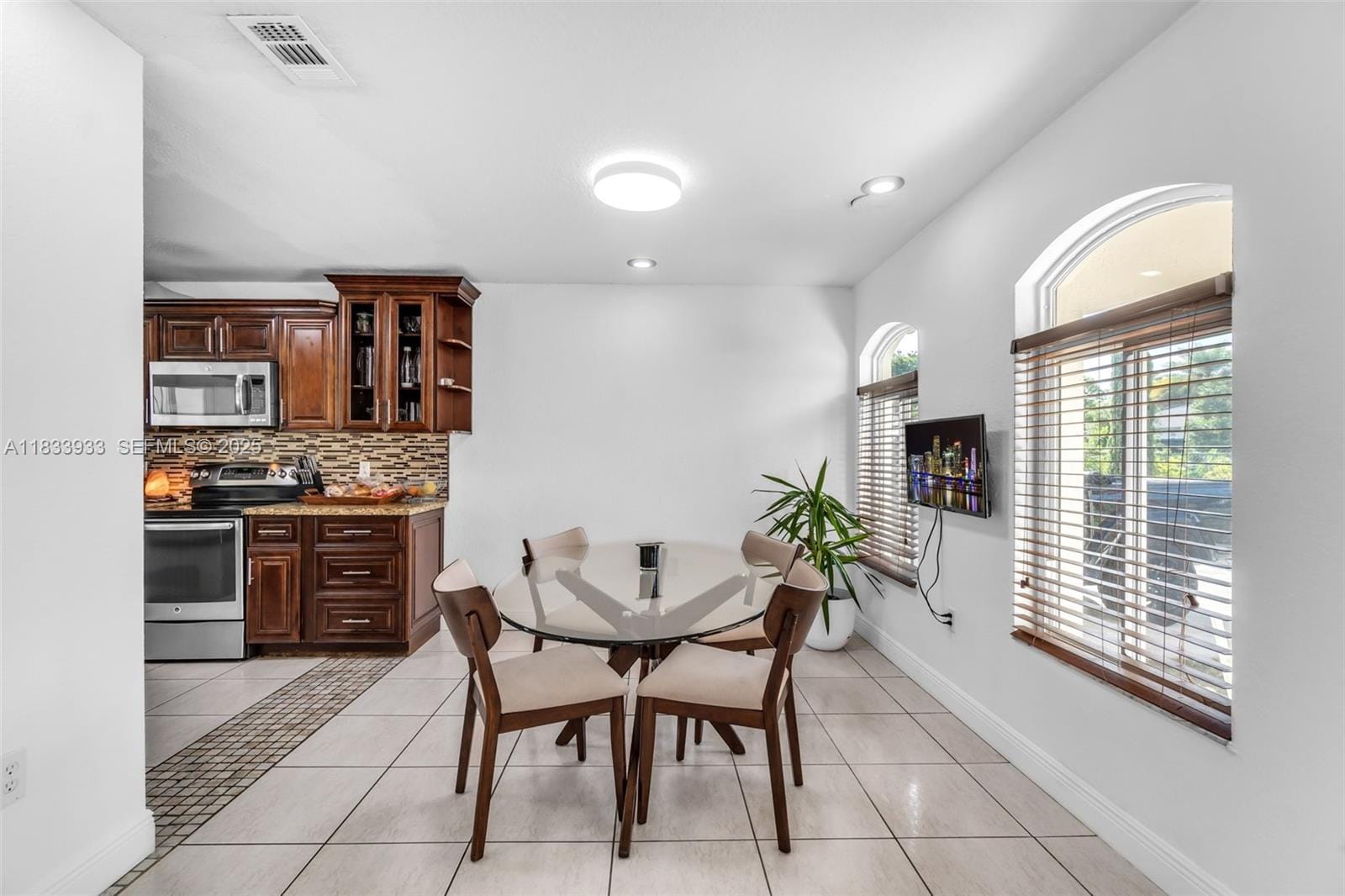 10710 SW 218th Street, Miami, FL 33170 photo 6
