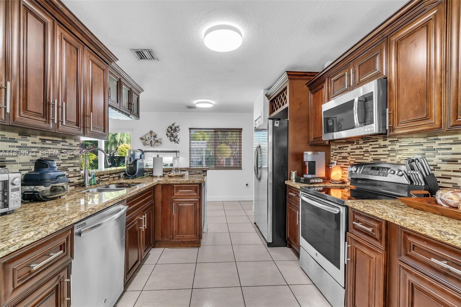 10710 SW 218th Street, Miami, FL 33170 photo 7