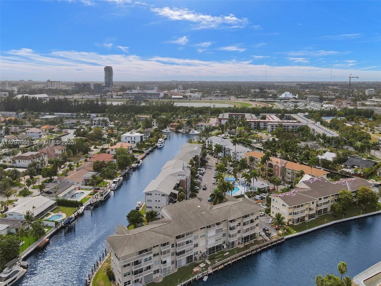 455 Paradise Isle Boulevard 209, Hallandale Beach, FL 33009 photo 24