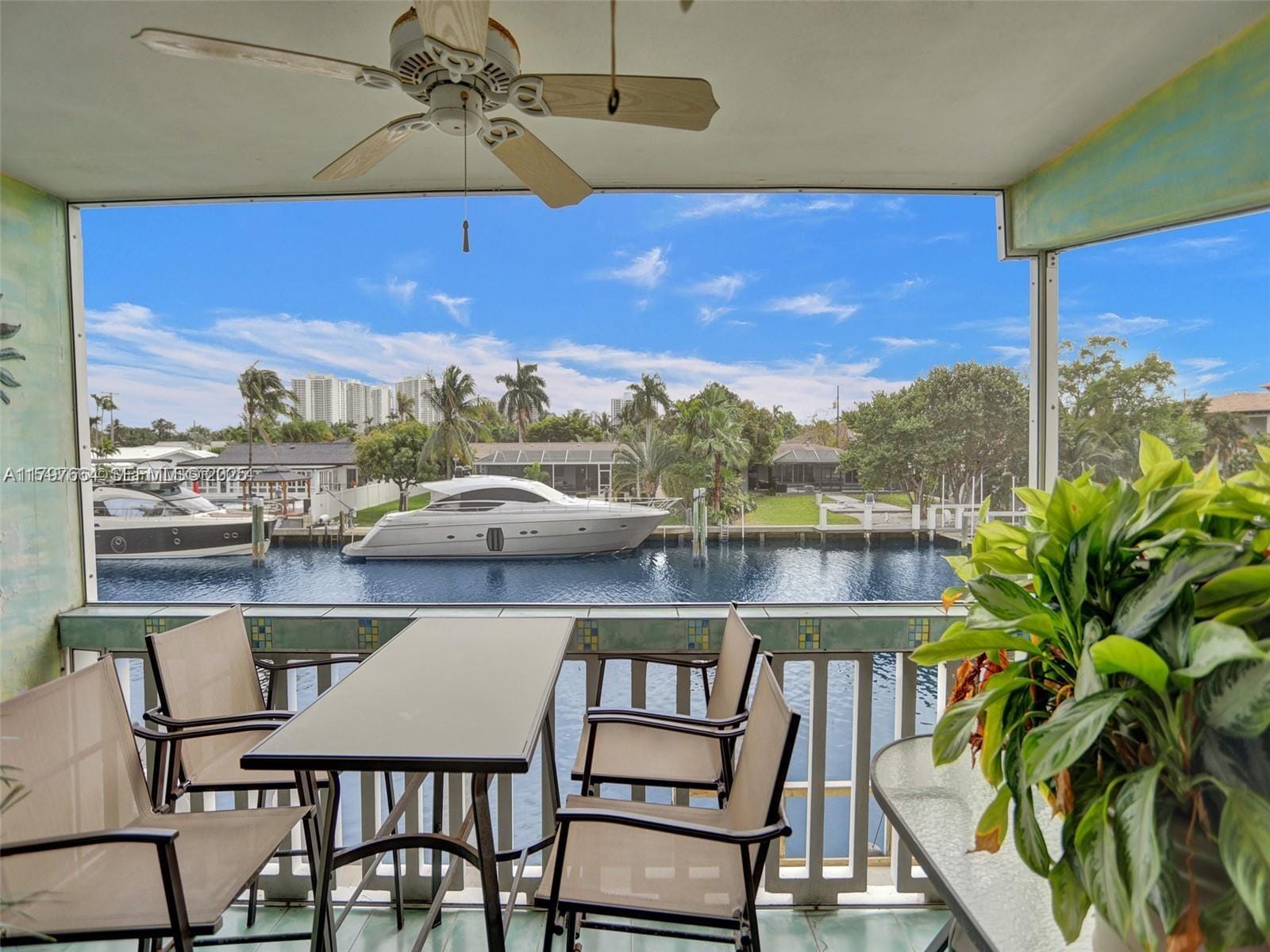 455 Paradise Isle Boulevard 209, Hallandale Beach, FL 33009 photo 5
