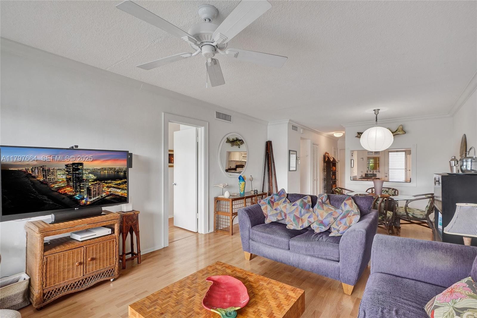 455 Paradise Isle Boulevard 209, Hallandale Beach, FL 33009 photo 10