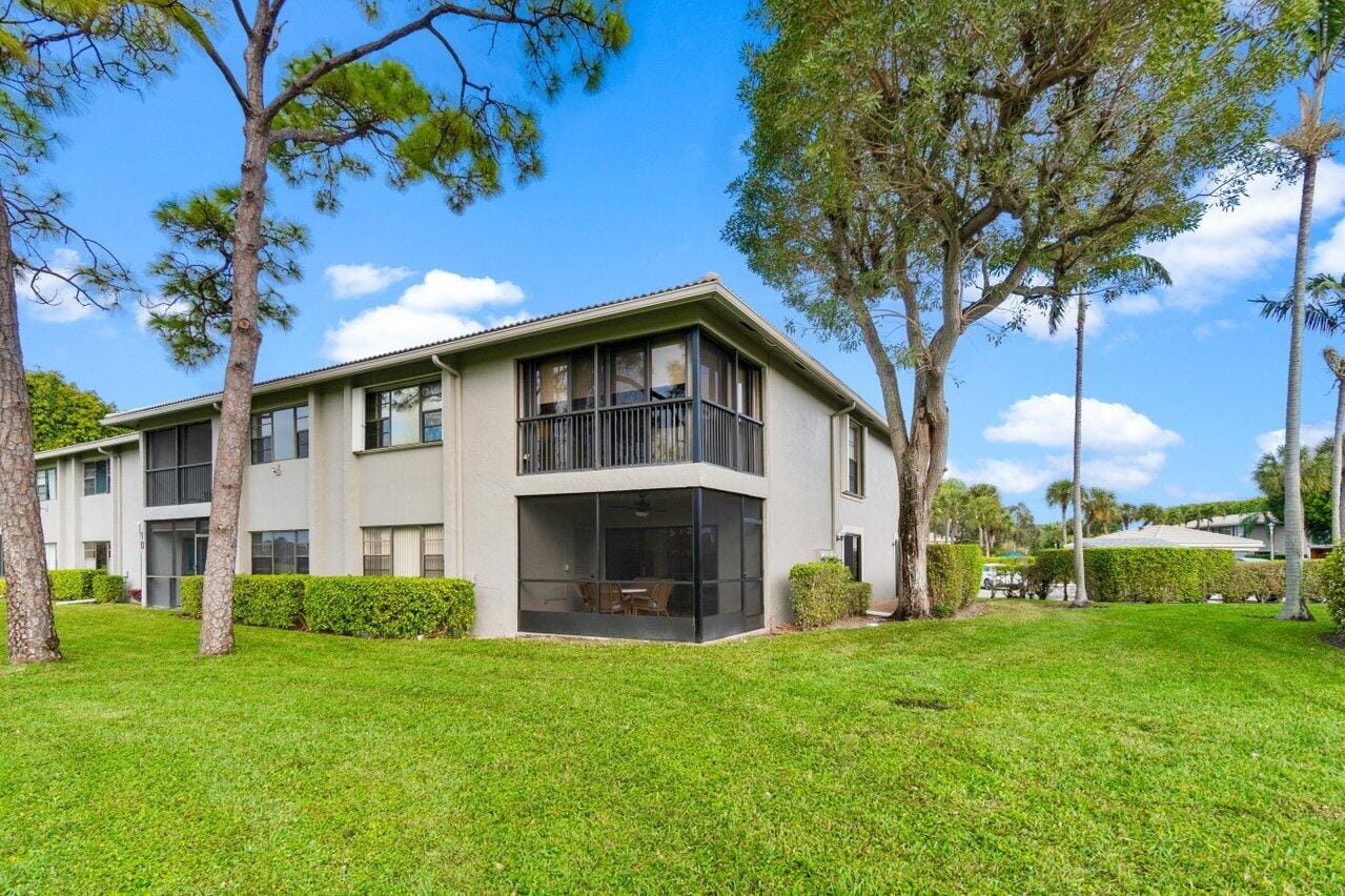 10 Stratford Drive E A, Boynton Beach, FL 33436 photo 28