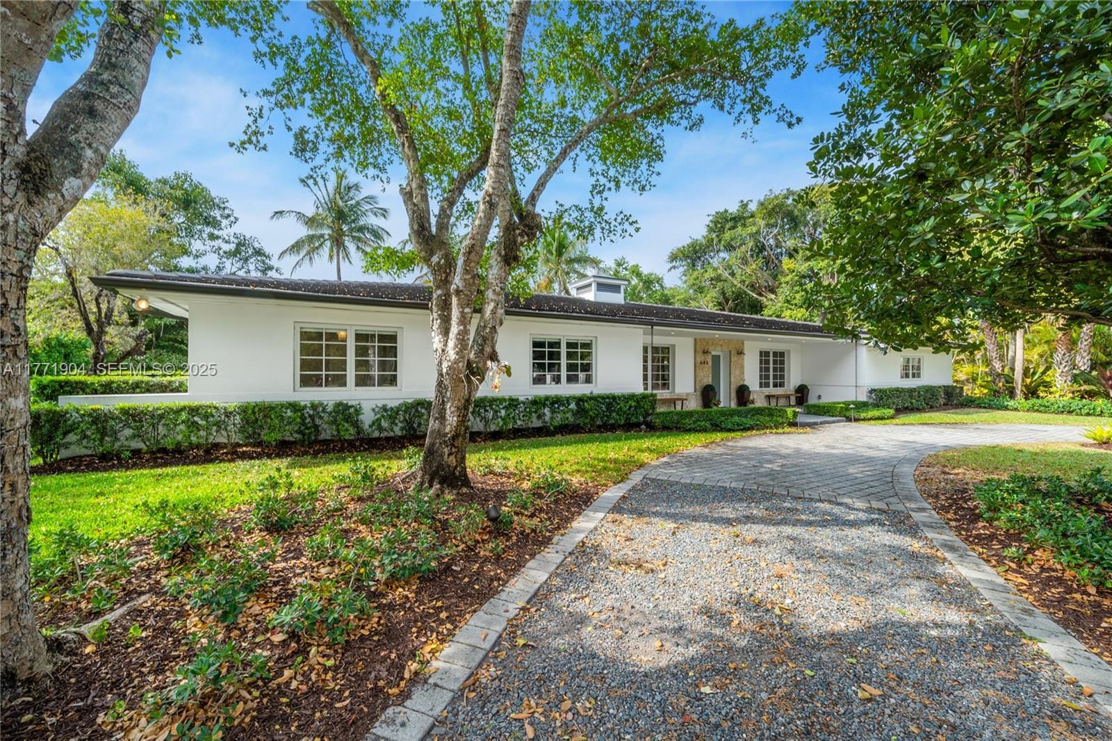 646 Sierra Circle, Coral Gables, FL 33156