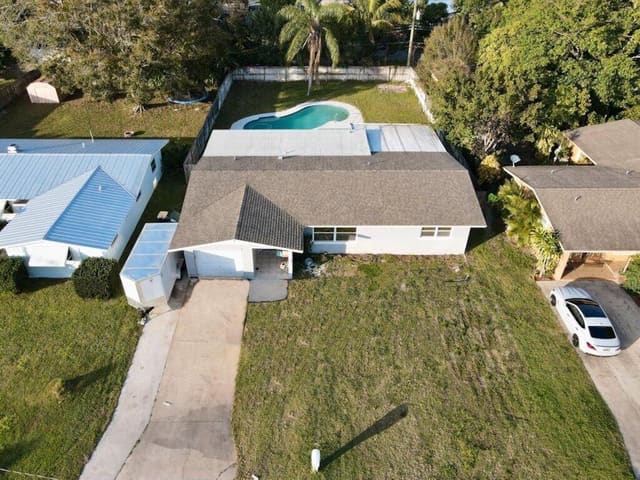 1016 Hispana Avenue, Fort Pierce, FL 34982