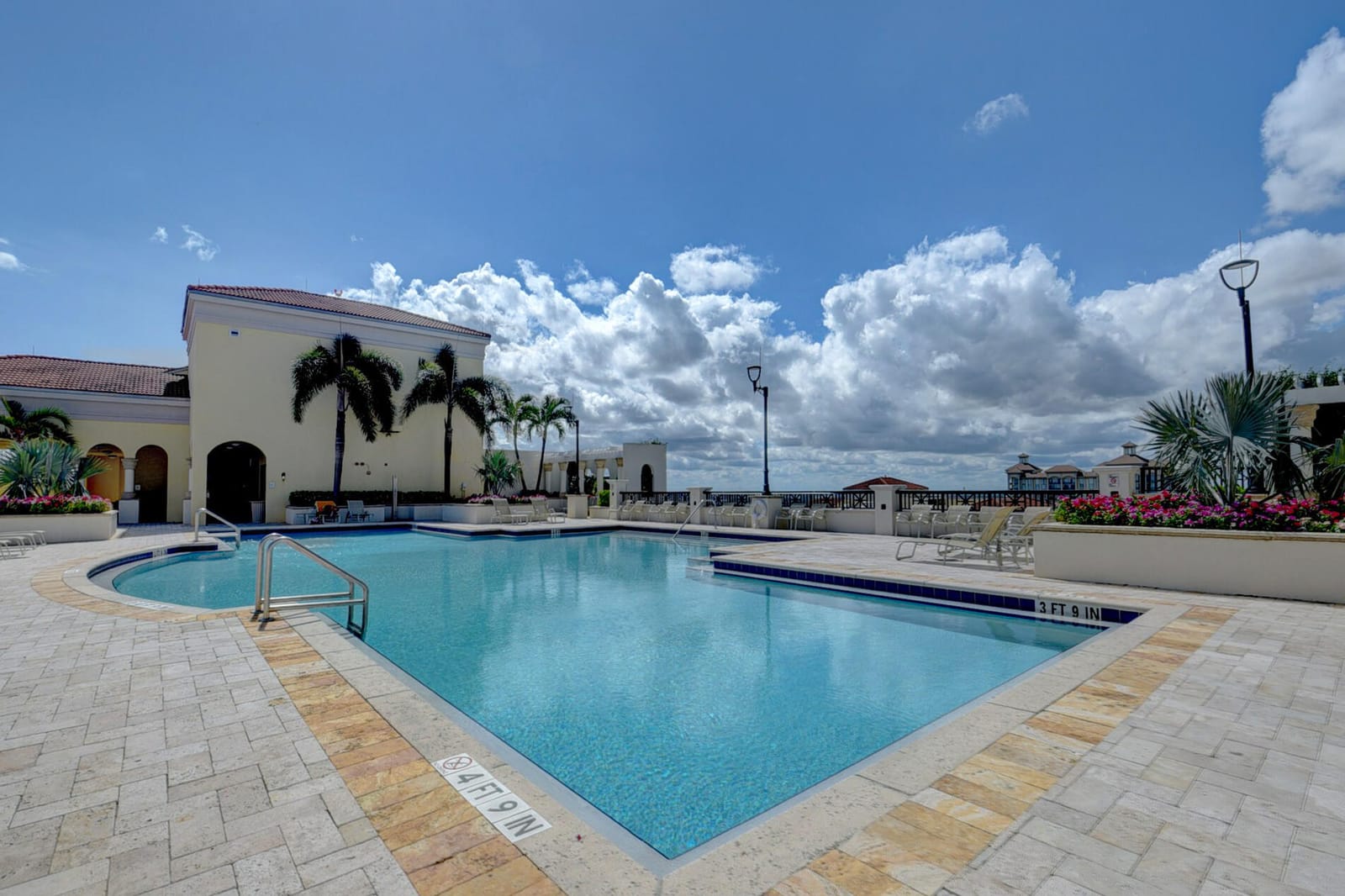 801 S Olive Avenue 1119, West Palm Beach, FL 33401 photo 2