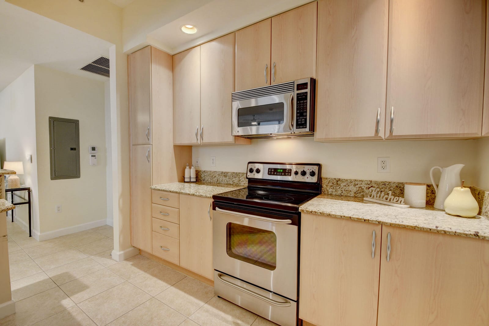 801 S Olive Avenue 1119, West Palm Beach, FL 33401 photo 7