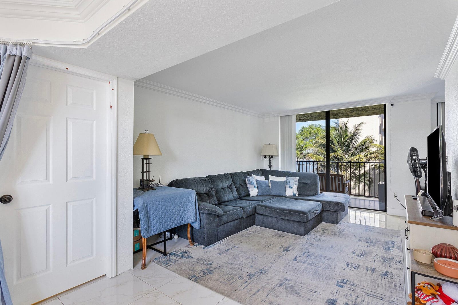 3500 Blue Lake Drive 305, Pompano Beach, FL 33064 photo 5