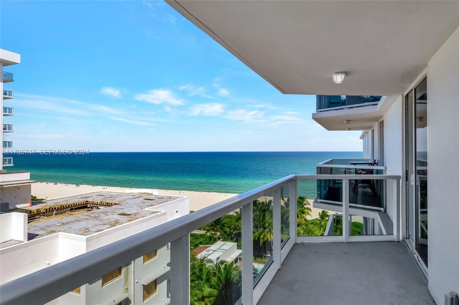 2401 Collins Avenue 1411, Miami Beach, FL 33140 photo 2