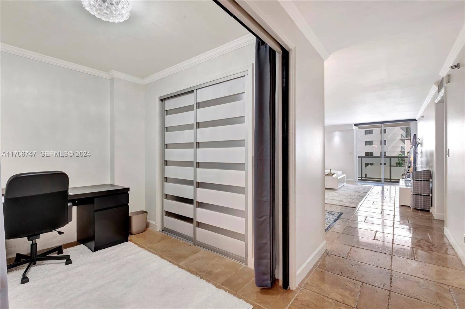 2401 Collins Avenue 1411, Miami Beach, FL 33140 photo 10