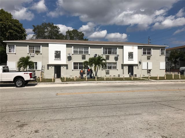 595 NE 129th Street, North Miami, FL 33161