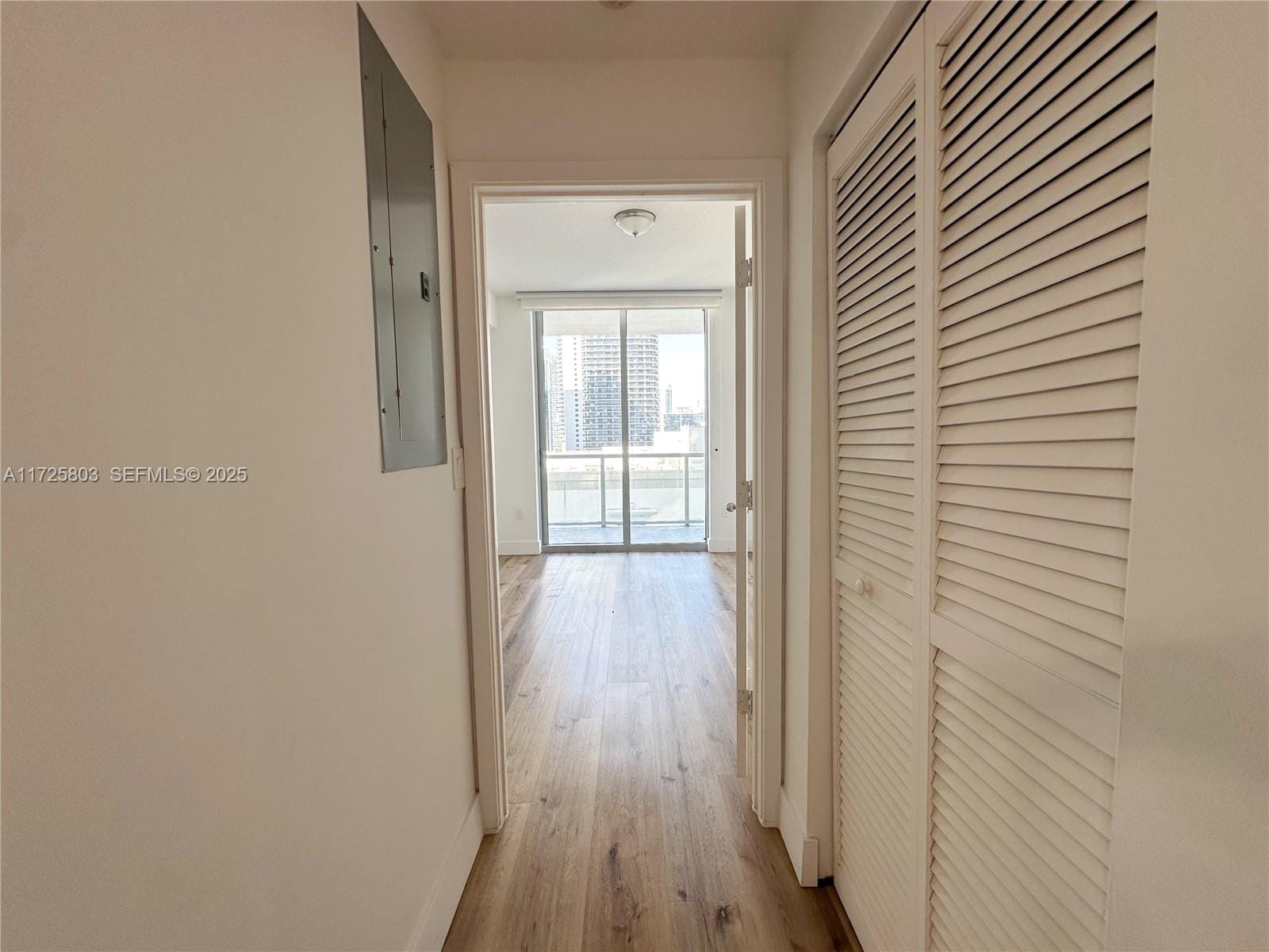 1111 SW 1st Avenue 1820-N, Miami, FL 33130 photo 12