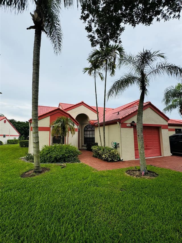 7545 Lexington Club Boulevard A, Delray Beach, FL 33446