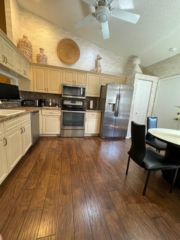 7545 Lexington Club Boulevard A, Delray Beach, FL 33446 photo 9