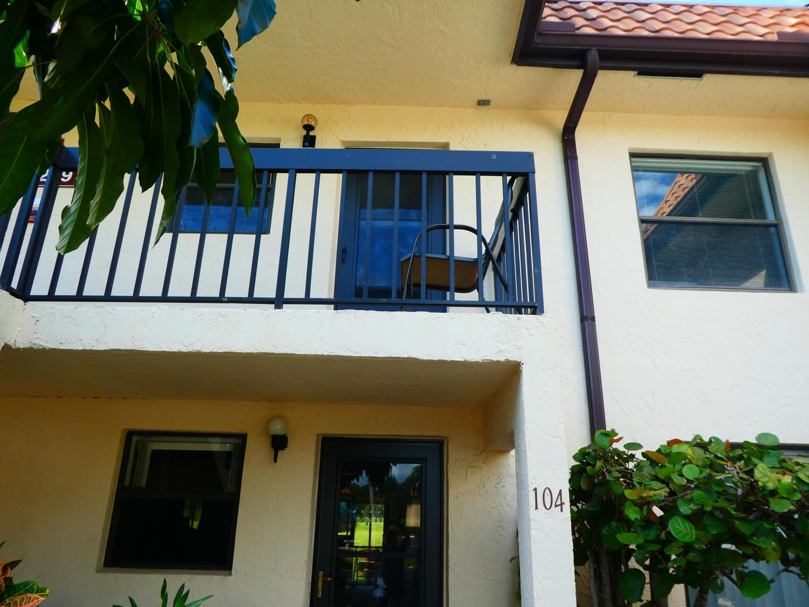 7269 Golf Colony Court 204, Lake Worth, FL 33467 photo 2