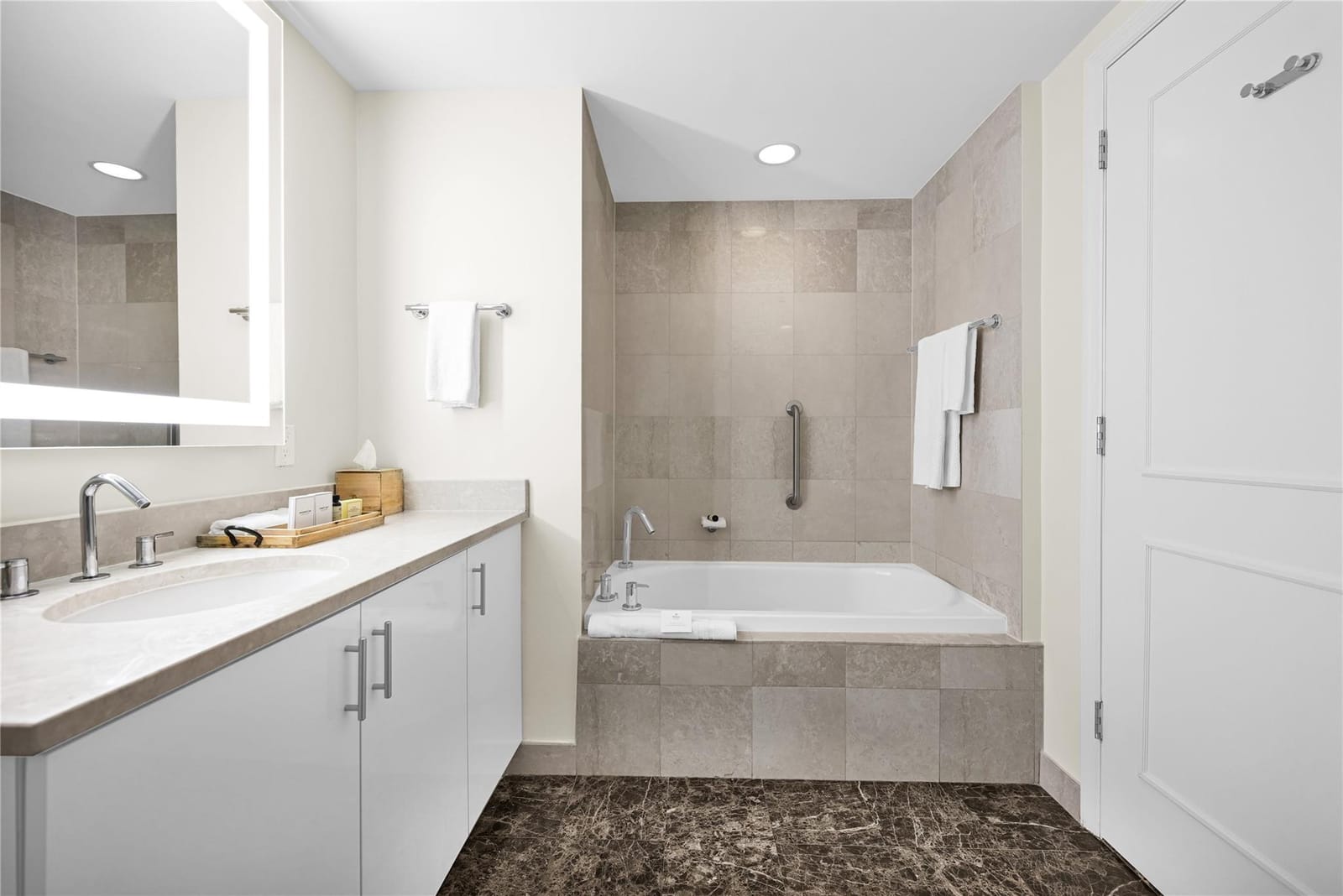 505 N Ft Lauderdale Bch Boulevard 1912, Fort Lauderdale, FL 33304 photo 13