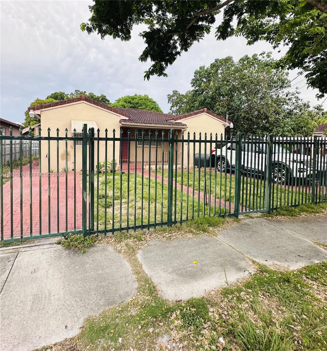520 NW 23rd Avenue, Miami, FL 33125 photo 2