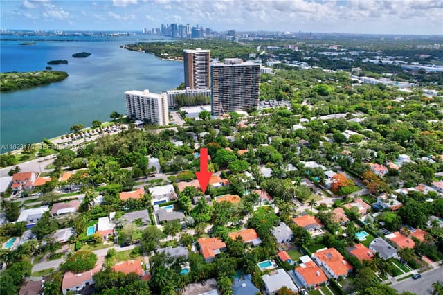 866 NE 72nd Street, Miami, FL 33138