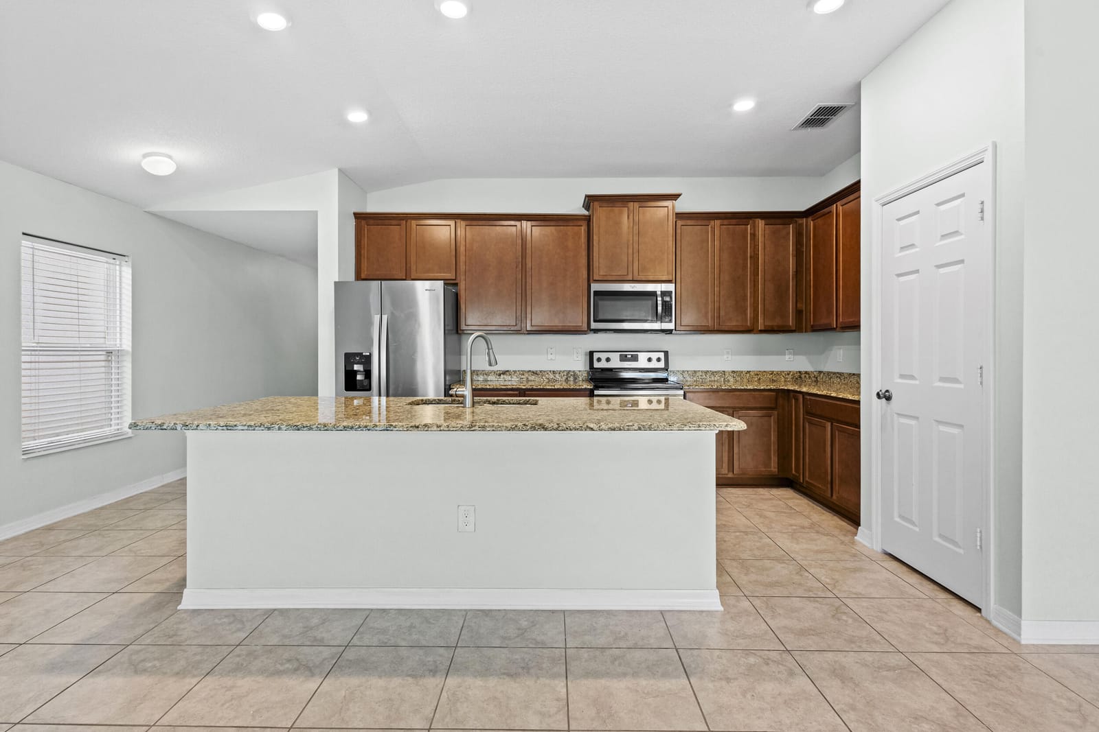 5475 NW Pine Trail Circle, Port St. Lucie, FL 34983 photo 8