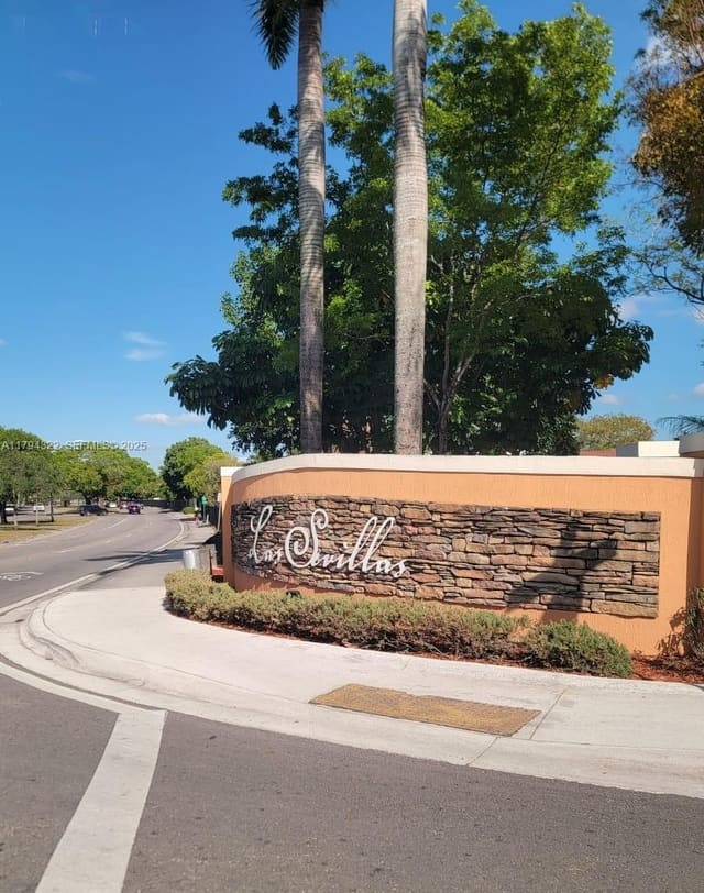 10022 NW 7th Street 210, sold in Fontainbleau Lakes Courty, Miami, FL