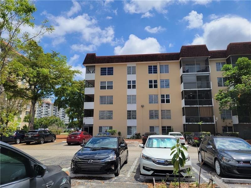 4158 Inverrary Drive 404 — photo 11
